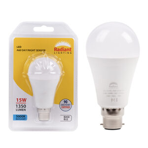 A60 Day/Night Sensor 15w LED B22 5000K 105lm
